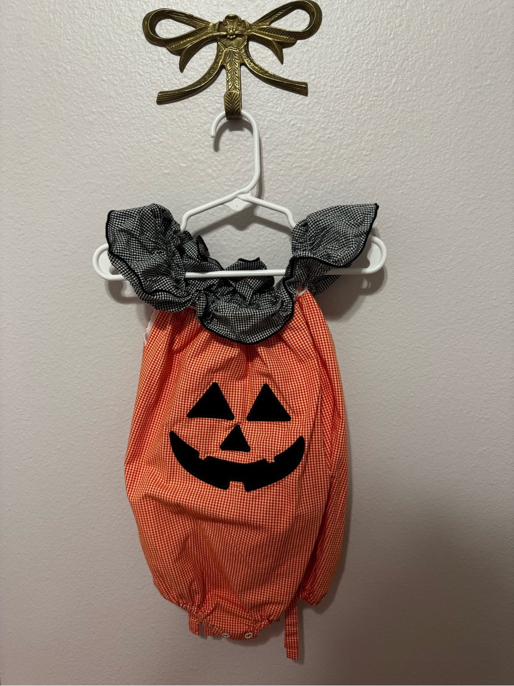 18M Orange Pumpkin Romper with Black Ruffle Collar